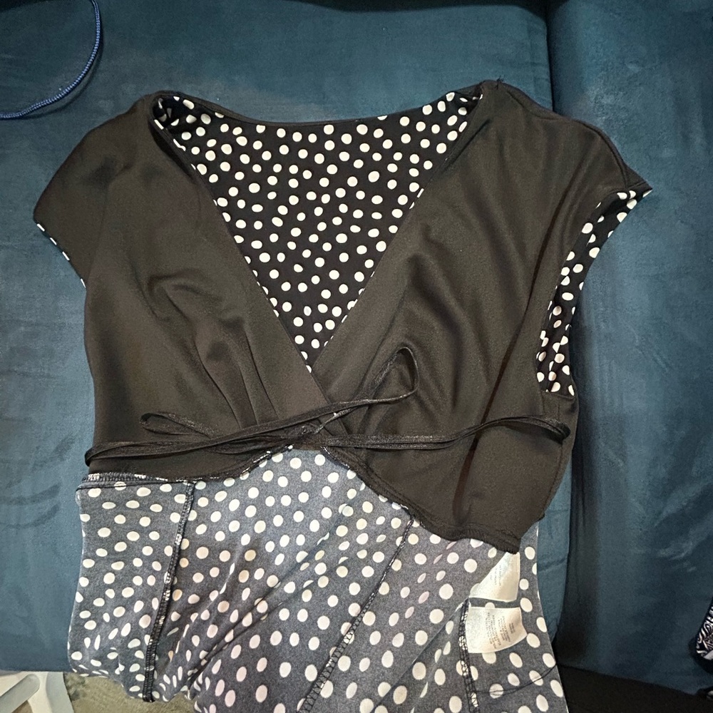 Jones Wear polka dot dress, sizer 10. - Picture 5 of 8